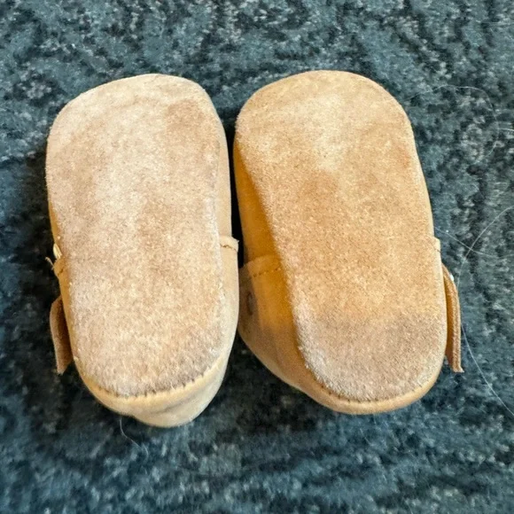 Paper Finn Mary Jane's natural size 2 - Picture 2 of 4